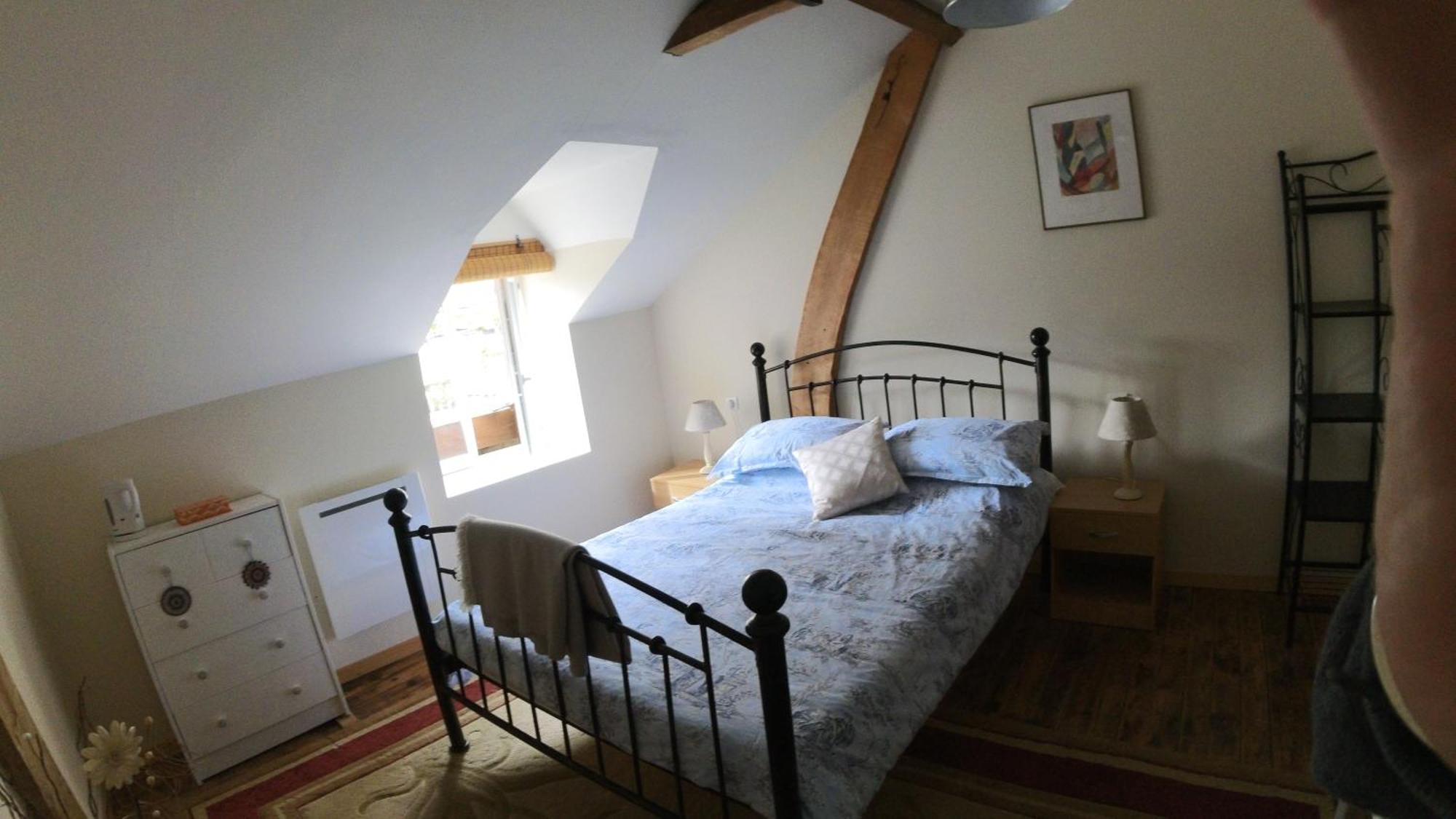 Vue Du Vallon Bersac-sur-Rivalier Экстерьер фото